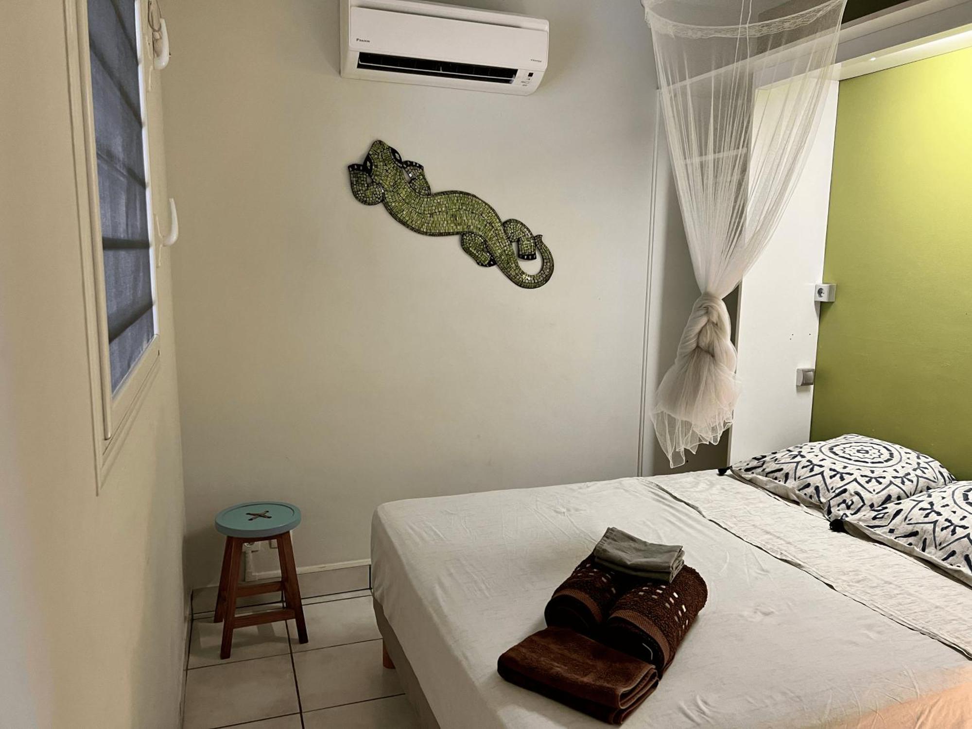Baz Creole Villa Deshaies Exterior photo